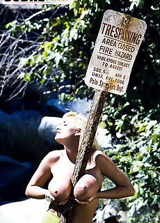 Busting In The Great Outdoors With La Bust
