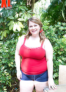 Plumper Playtime