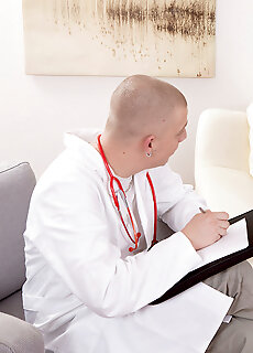 Let&#39;s Play Doctor